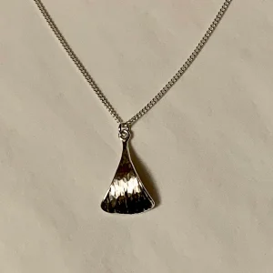 Halsband i silver stora Sjöfallet